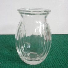  上海滬南玻璃器皿工藝品廠 主營 玻璃制品 如燭臺 酒